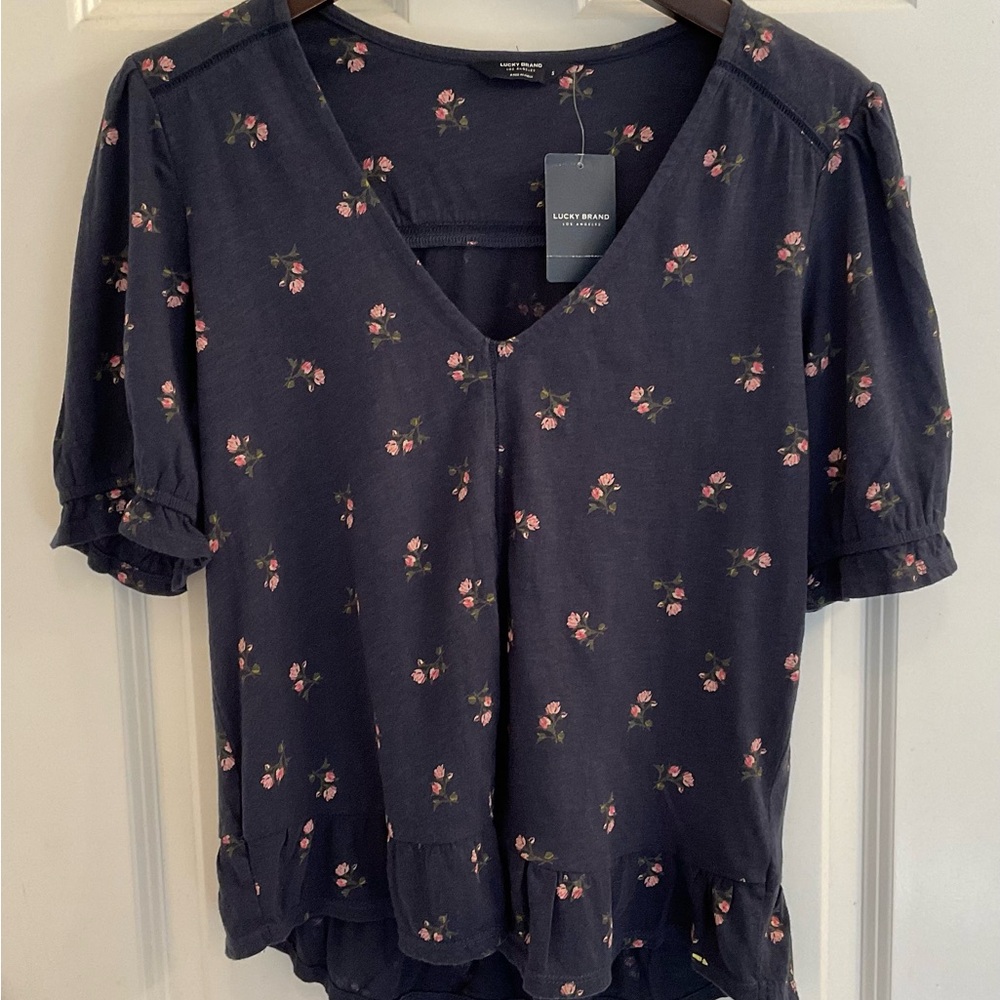 Lucky Brand Floral Ruffle Short Sleeve Top - NWT - Small - Picture 2 of 10